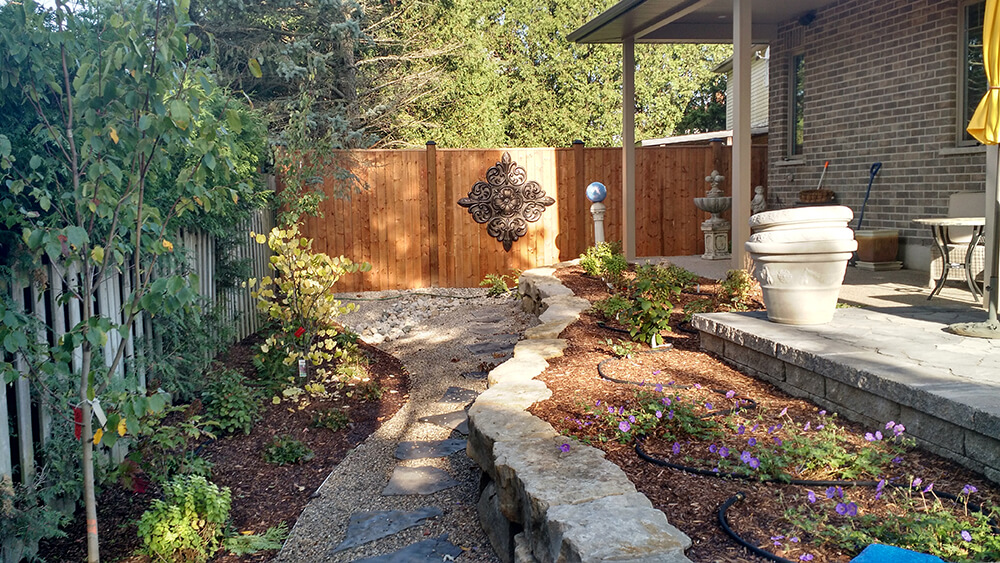 corner house landscaping ideas